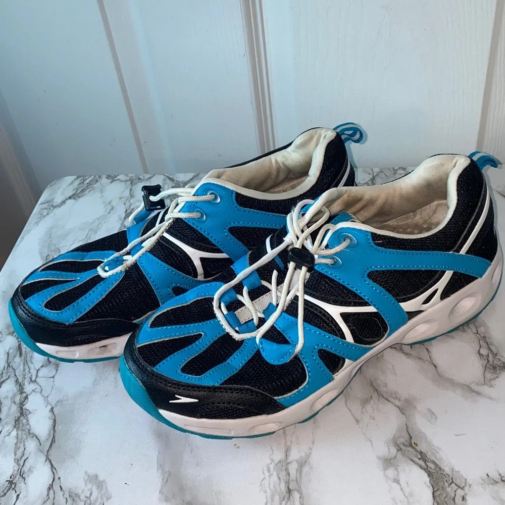 Speedo Aqua Socks Sneakers Women's 8 Hydro Comfort 4.0 Water Shoes Retro Hiking